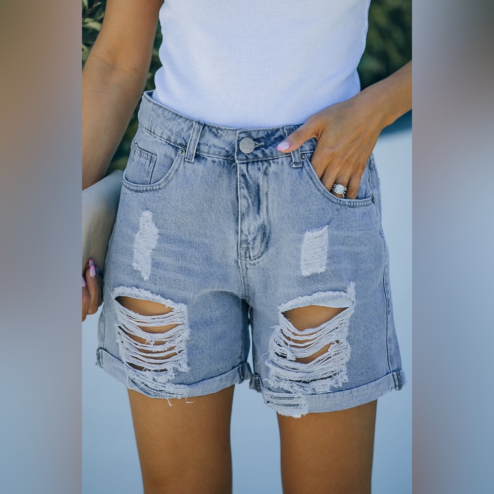 NWT- Light Wash Blue Distressed Denim Shorts - Picture 1 of 8